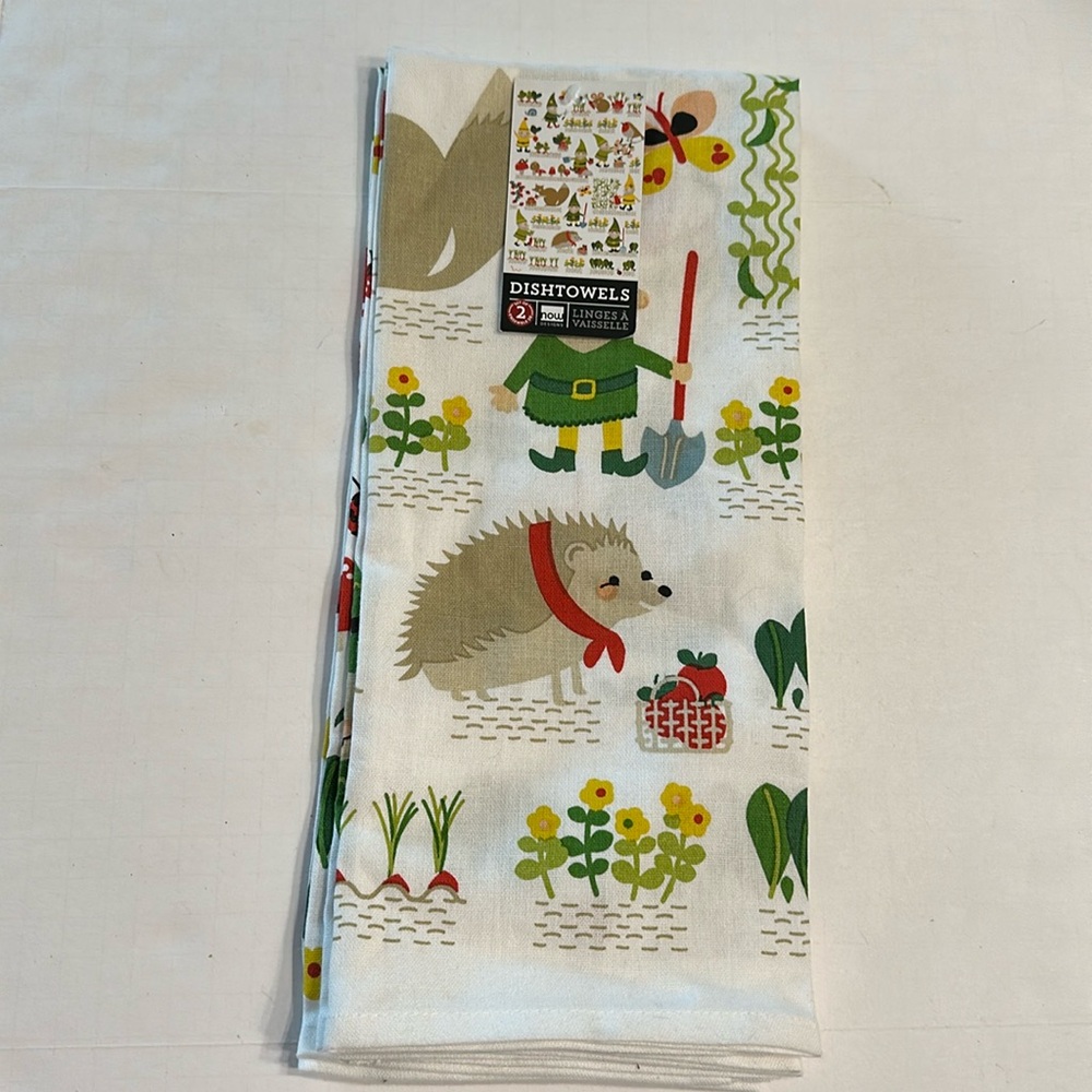 Set of 2 Cotton Dishtowels Gnome Sweet Gnome Print Gardening Gnomes Hedgehog NWT
